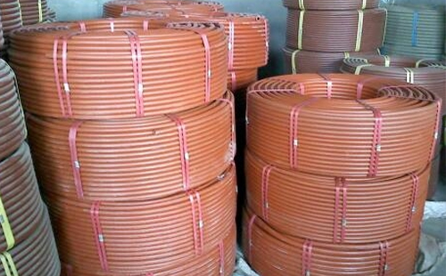 提升工程安全：聚乙烯(RPE)阻燃巩留穿线管在现代建筑中的应用